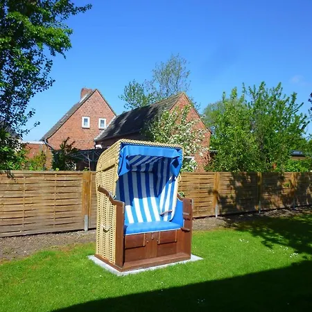 Lägenhet Bootsmann - Wassernah Mit Garten & Eingezaeunter Terrasse Gollendorf